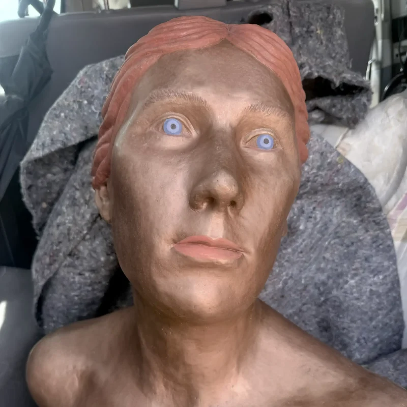 Bronzekunstguss teillackiert